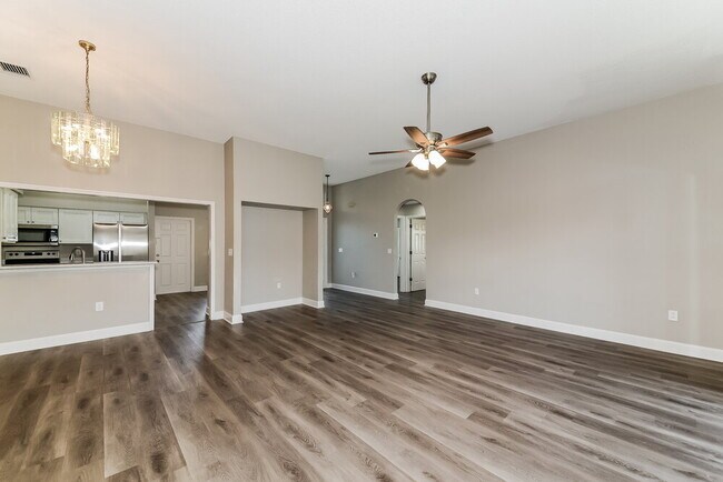 Foto del edificio - 7141 40th Ln E