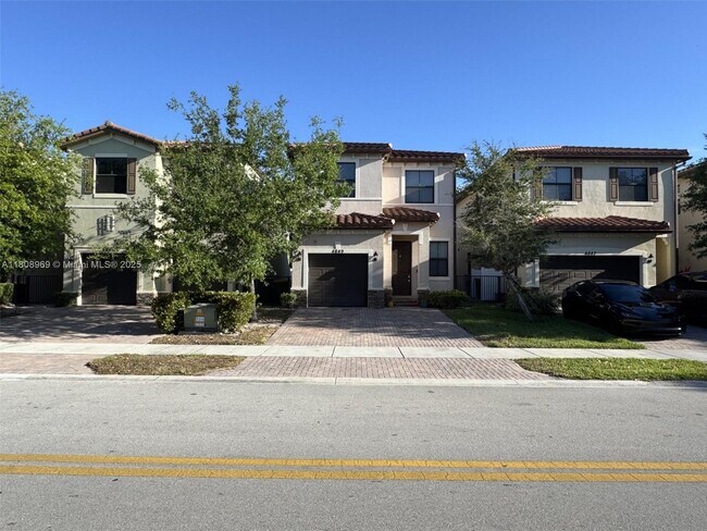 Foto del edificio - 4849 NW 57th Ct