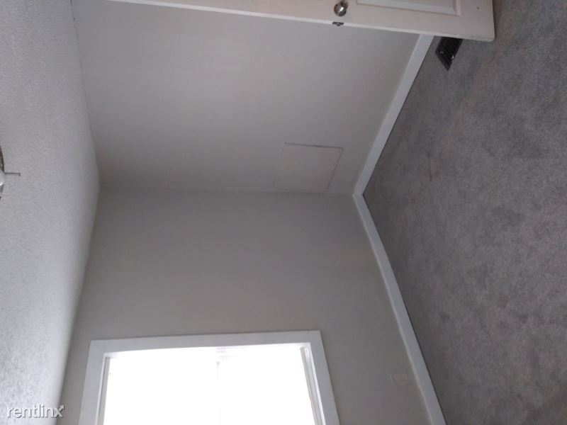 Primary Photo - 2 br, 1 bath House - 2729 Lister Ave
