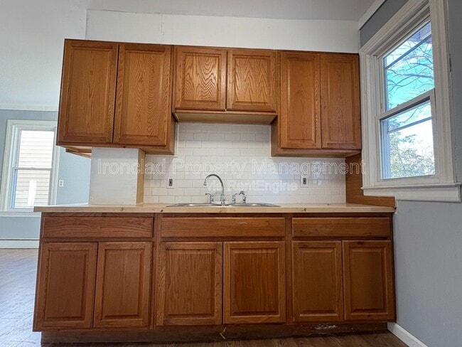 Building Photo - 3 Omo St