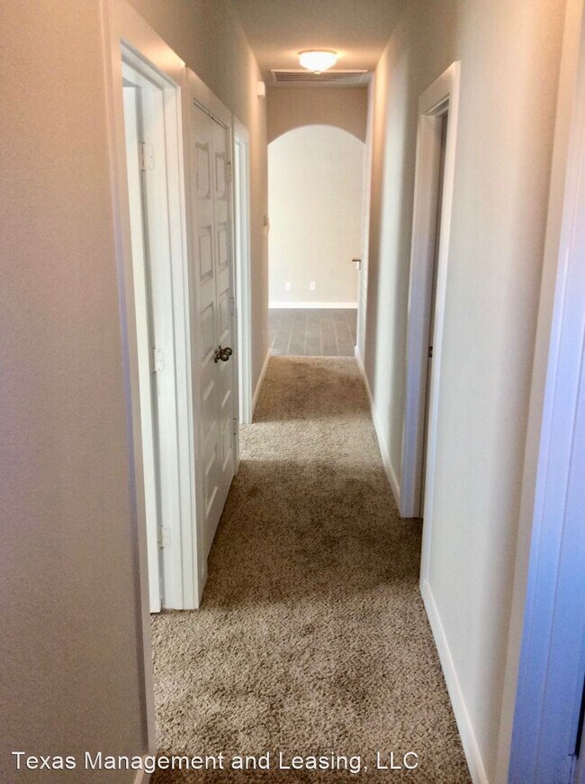 Foto del edificio - 3 br, 2 bath House - 114 Hidden Springs Dr