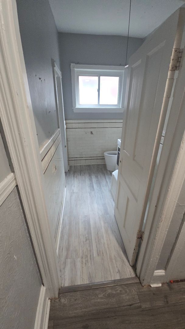 Building Photo - 2 Bedroom Apartment for Rent