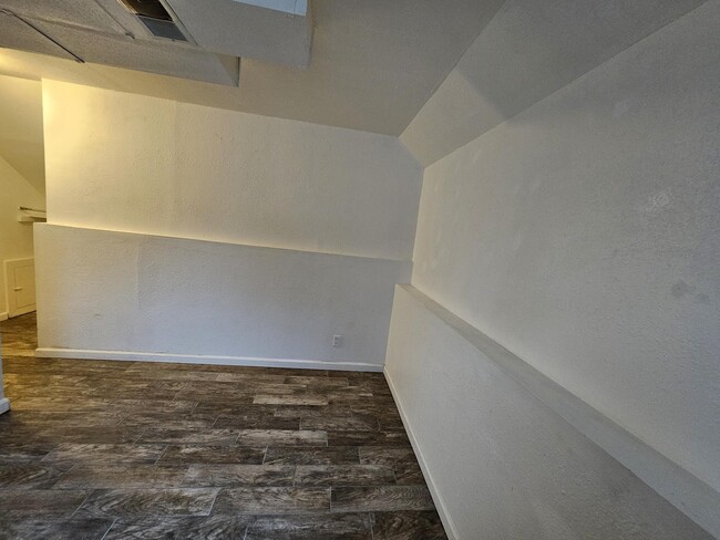 Building Photo - 4585 Sable St