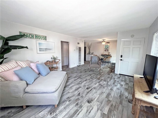 Foto del edificio - 5574 E Ocean Blvd