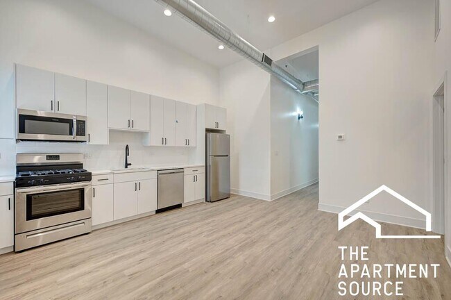 Foto del edificio - 4731 N Western Ave