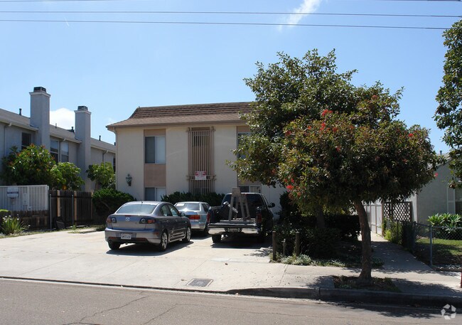 Building Photo - Hornblend Apartments