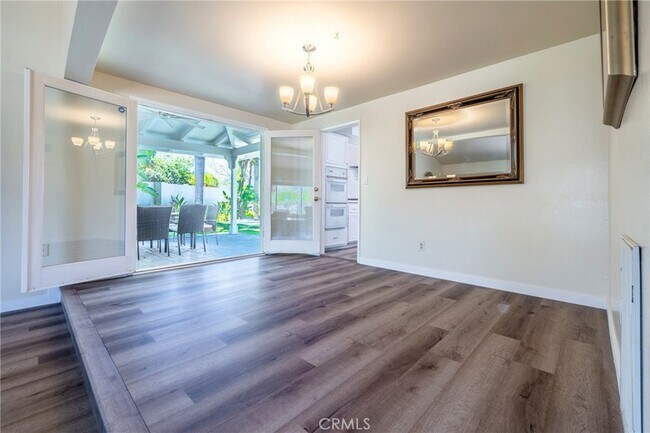 Foto del edificio - 16970 Blanche Pl