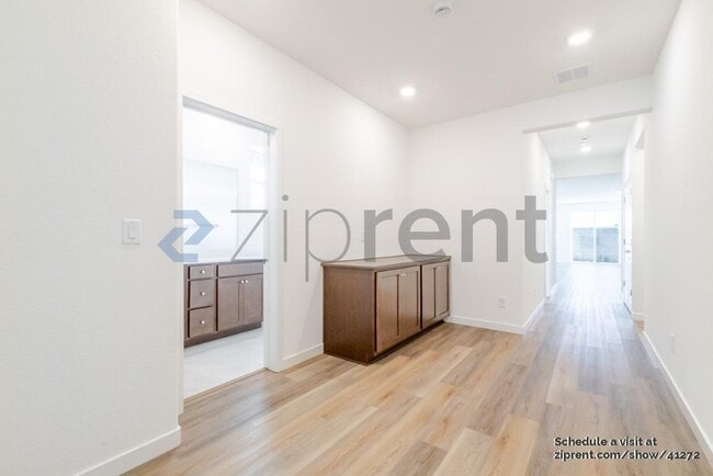 Building Photo - 7417 Moon Dream Wy