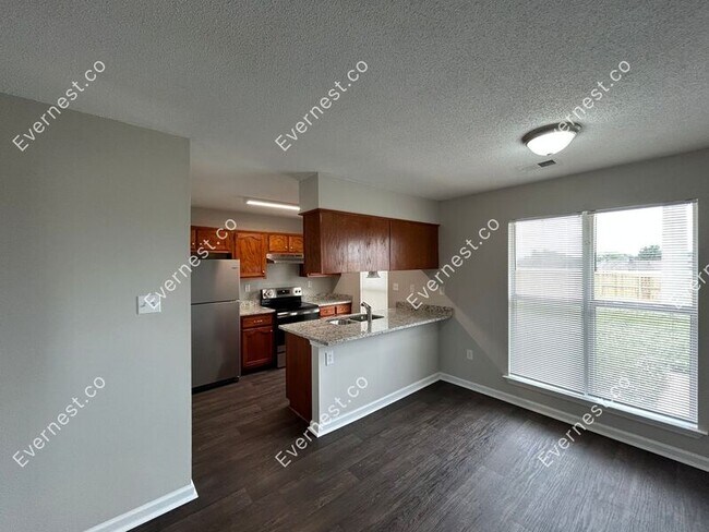 Building Photo - 4207 Triple Crown Loop S