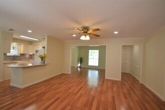 Building Photo - 12711 Westleigh Dr