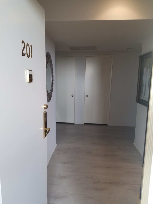 Foto principal - 4542 Willis Ave