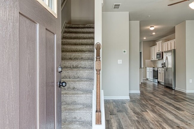 Vista desde la puerta principal - 1373 Bayrose Cir