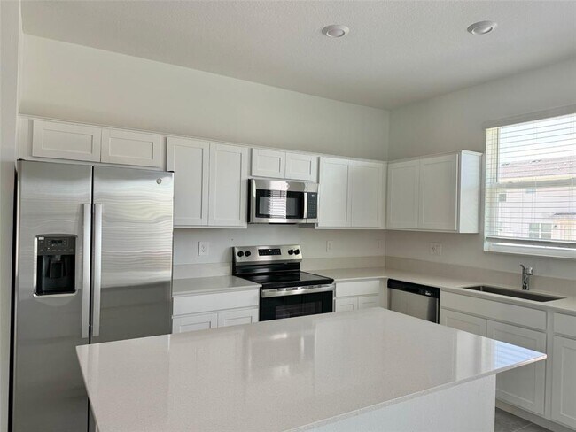 Building Photo - 231 Bogey Dr