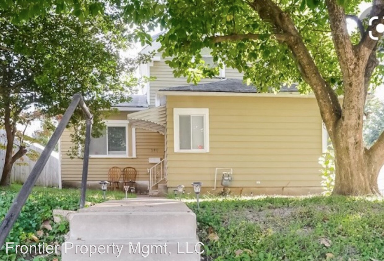 4 br, 1 bath House 940 Harlan Ave House Rental in Saint Louis, MO