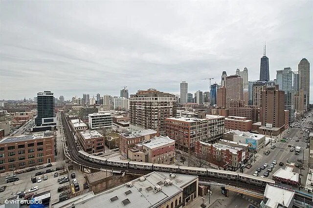 Foto del edificio - 757 N Orleans St