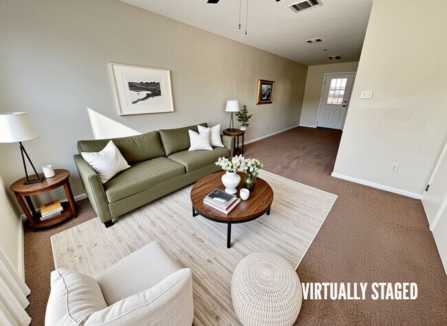 Foto del edificio - 1203 Monroe Loop