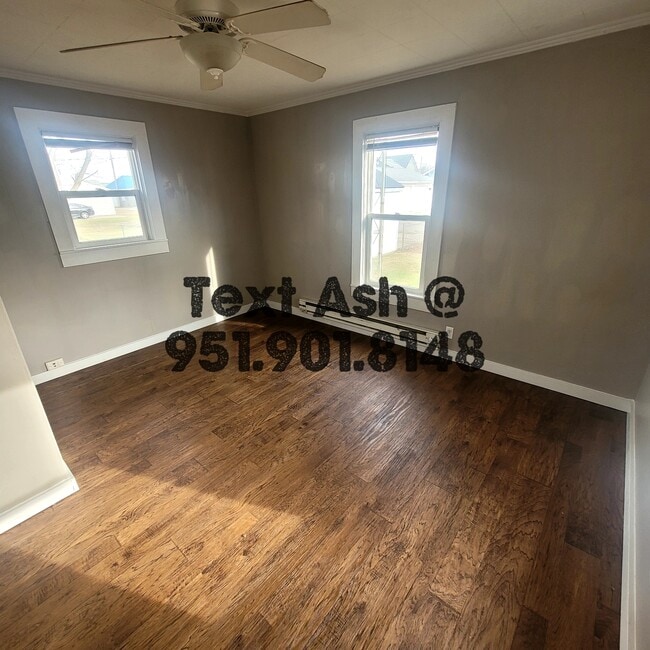 Building Photo - 2202 Silver St