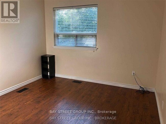 Building Photo - 241 Taylor Mills Dr N