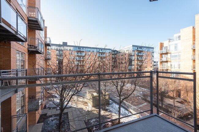 Foto del edificio - 1720 Oak Ave