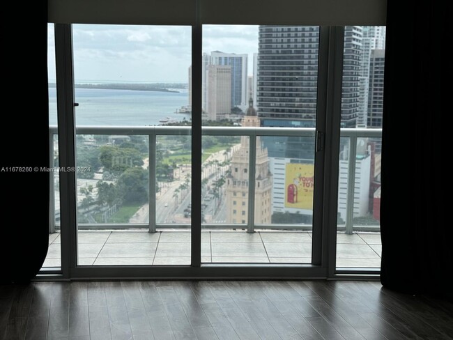 Foto del edificio - 888 Biscayne Blvd