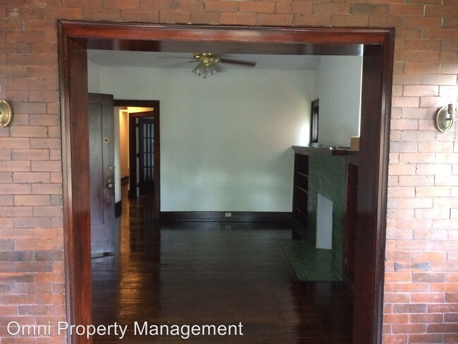 Foto del edificio - 214 S Winebiddle St