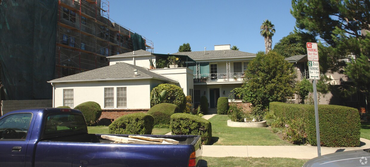 Foto del edificio - 12027 Hoffman St