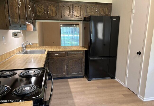 Foto del edificio - 211 Covered Bridge Blvd