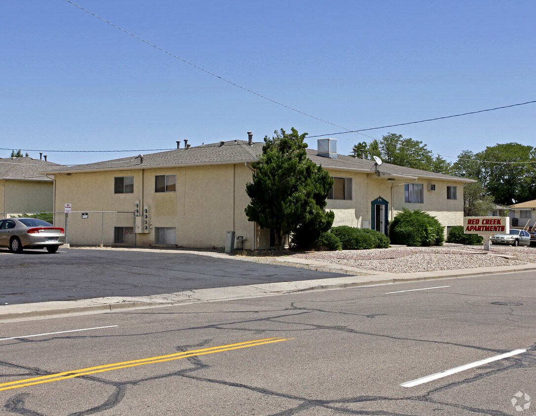 Foto principal - Red Creek Apartments