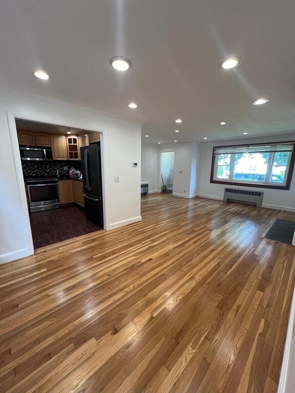 Foto del edificio - 87 Truman Rd