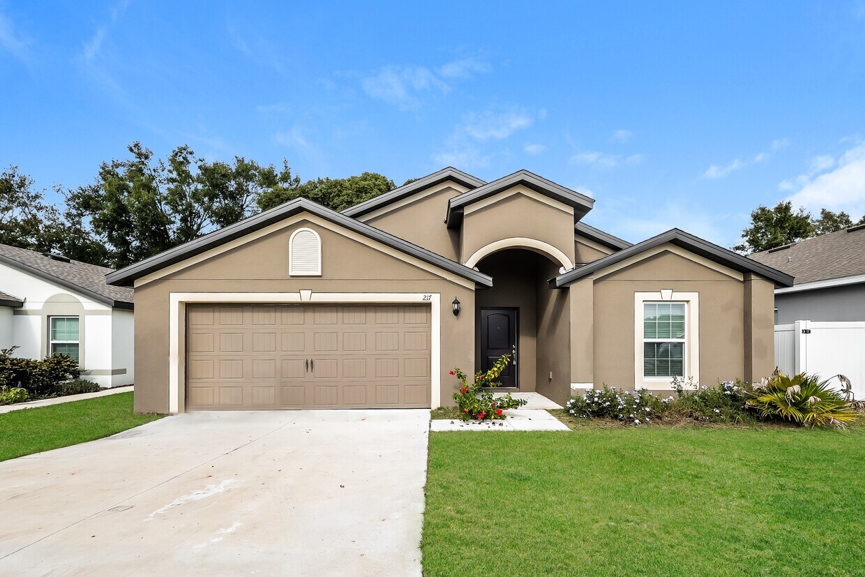 Primary Photo - 228 Kensington View Blvd, Winter Haven, FL