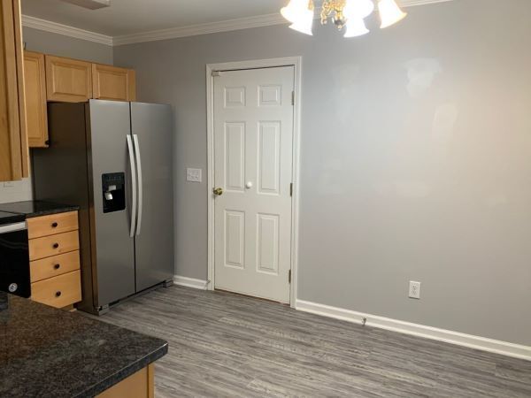 Building Photo - Cedar Bluff 3bed/2bath townhouse in great ...