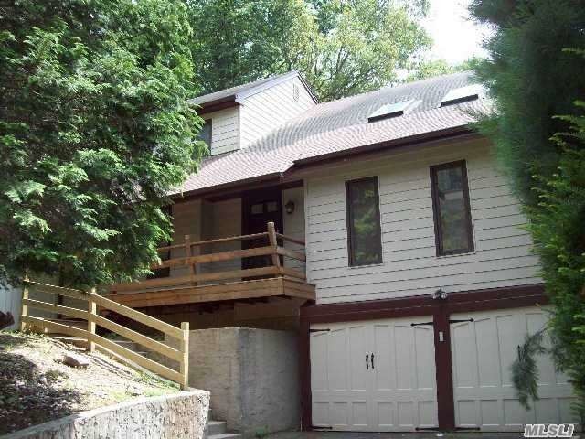 Primary Photo - 19 Cranbrook Ct