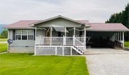 Primary Photo - MOVE IN READY! TOUR TODAY! Check out this ...