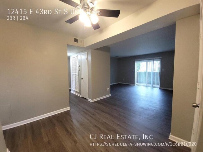 Building Photo - 12415 East 43rd St S