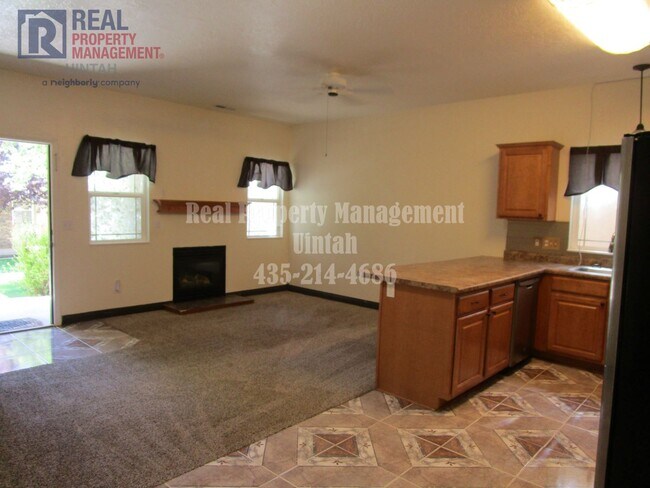 Foto del edificio - 393 E 600 S