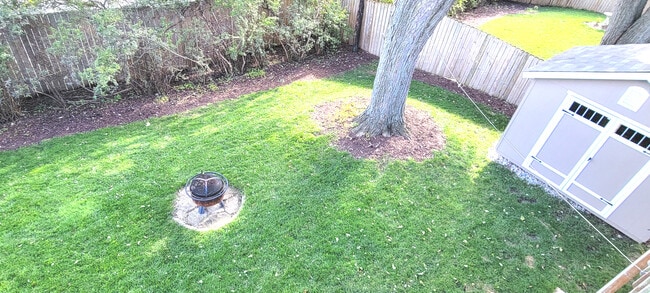 Building Photo - 1809 Reetz Rd