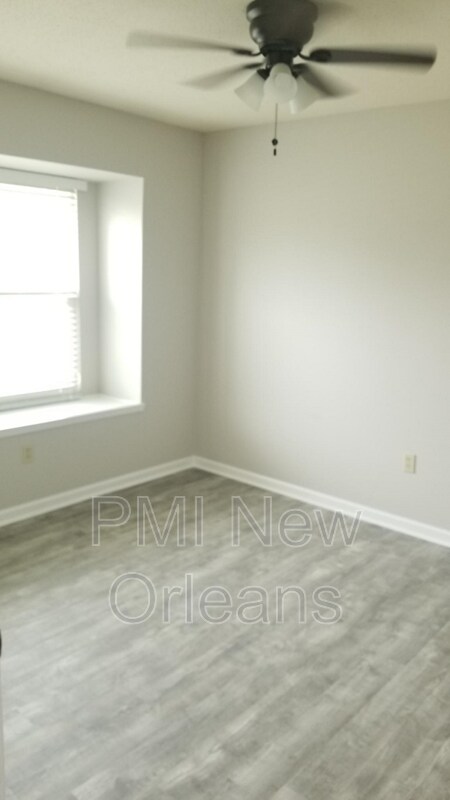 Building Photo - 800 N Ferry Lake Ct