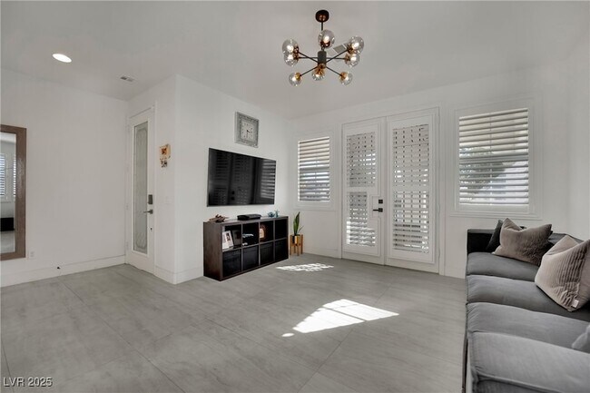 Building Photo - 10336 Early Morning Ave