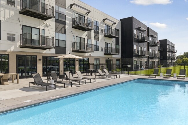 Swimming Pool - The Blakeley