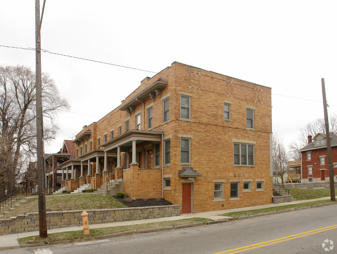 Primary Photo - 1580-1590 N 4th St