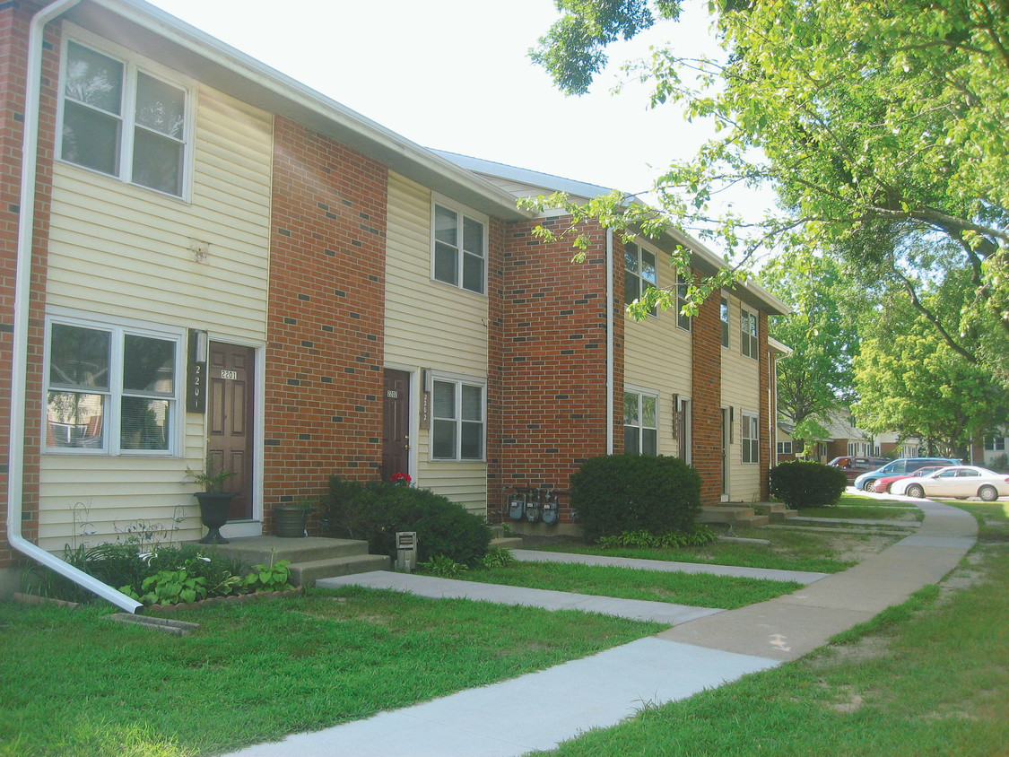 Foto principal - Cedar Valley Townhouses