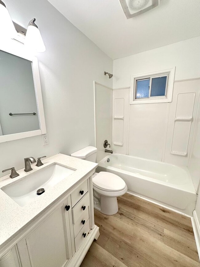 Building Photo - 4 Bed/1 Bath Home in Penn Hills-Completely Remodeled! Available Now