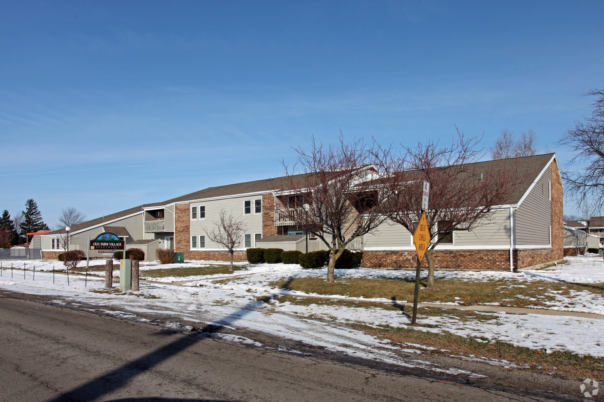 Building Photo - Old Farm Village Apartments