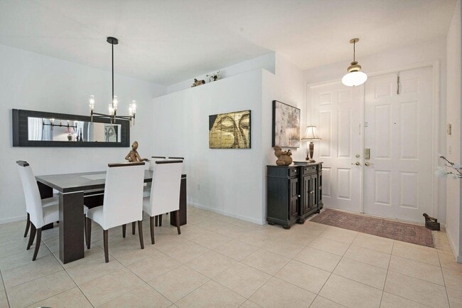 Foto del edificio - 9061 Dupont Pl