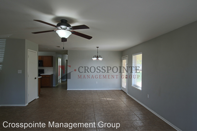 Building Photo - 3 br, 2 bath House - 227 Willowbrook