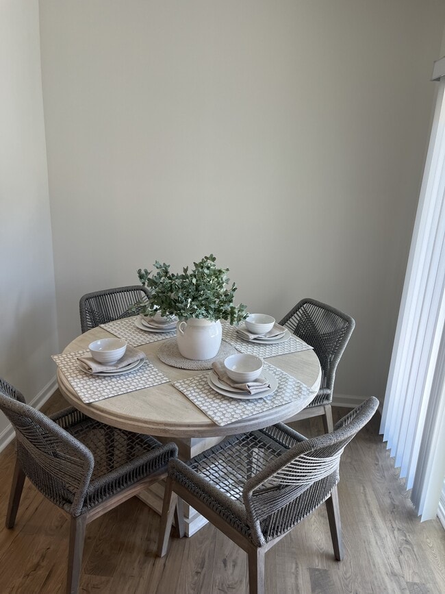 Foto del edificio - 230 1st St