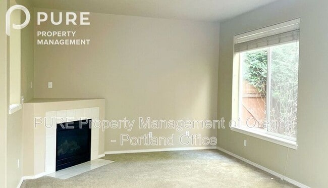Building Photo - 16215 SW Blue Goose Ln