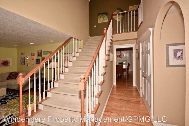 Building Photo - 4504 W Quail Ridge Dr