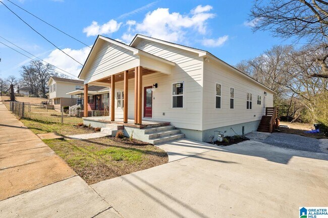 Foto del edificio - 1720 34th Pl N