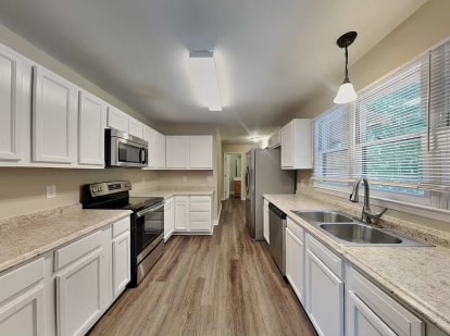 Building Photo - 11529 Mendora Dr